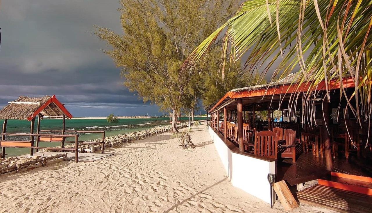 Ecolodge Du Menabe Belo Exterior photo