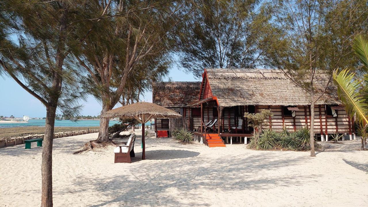 Ecolodge Du Menabe Belo Exterior photo
