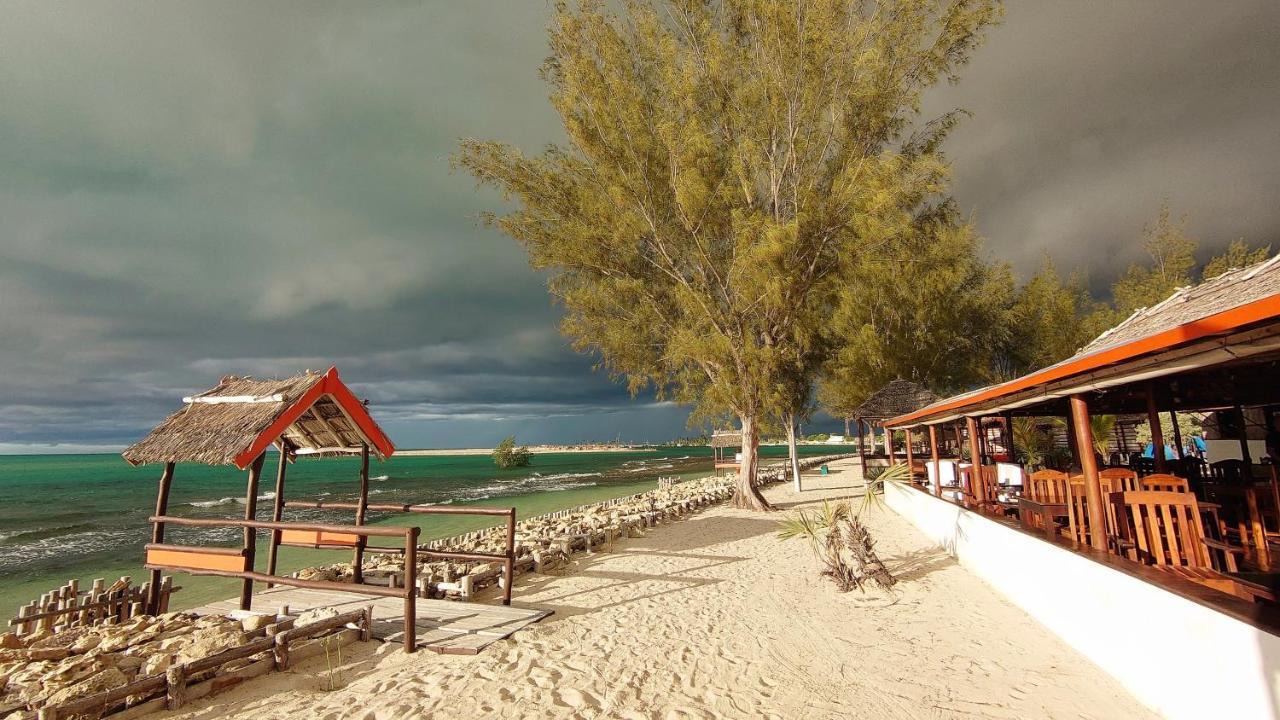 Ecolodge Du Menabe Belo Exterior photo